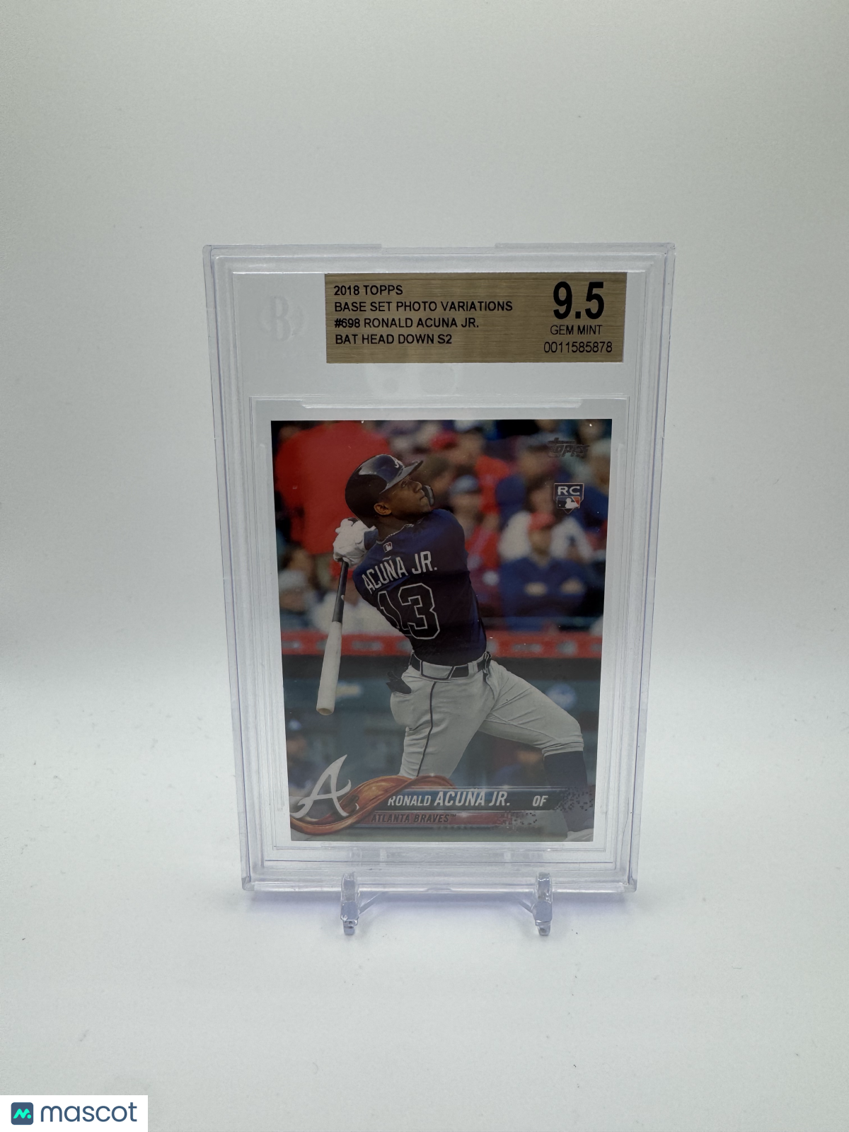 2018 Topps Base Set Photo Variations Bat head down S2 Ronald Acuna Jr RC BGS 9.5
